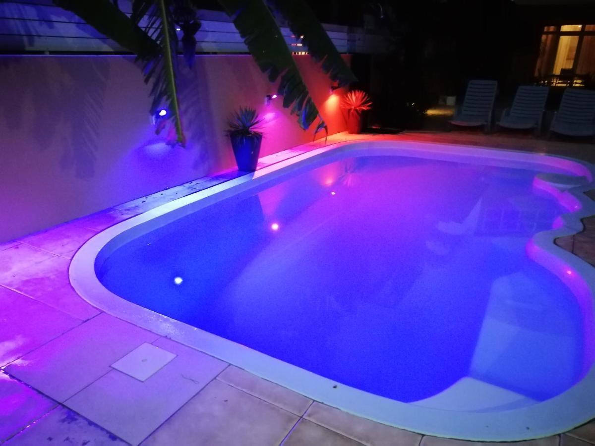 Apartmán Seacret Bay Pereybere Beach Exteriér fotografie